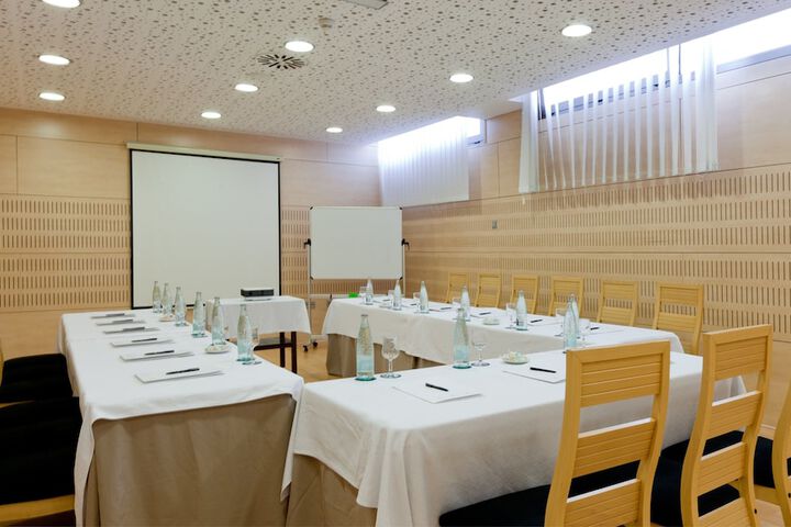 Meeting 24 of 28