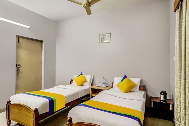 Room 21 of 51