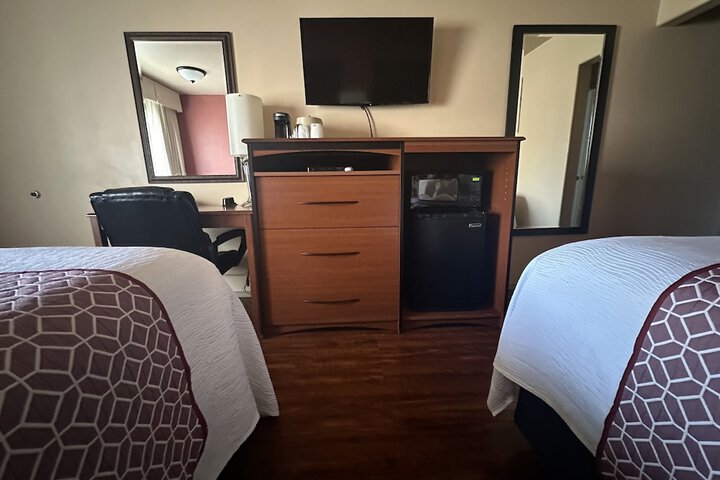 Room 14 of 42