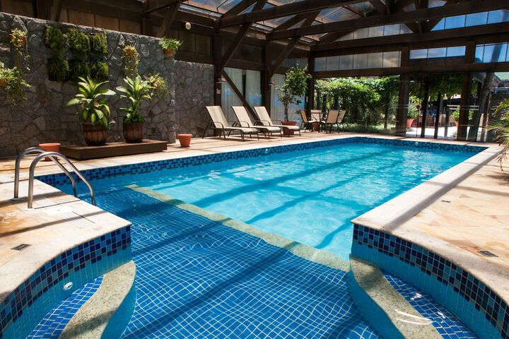 Pool 34 of 65