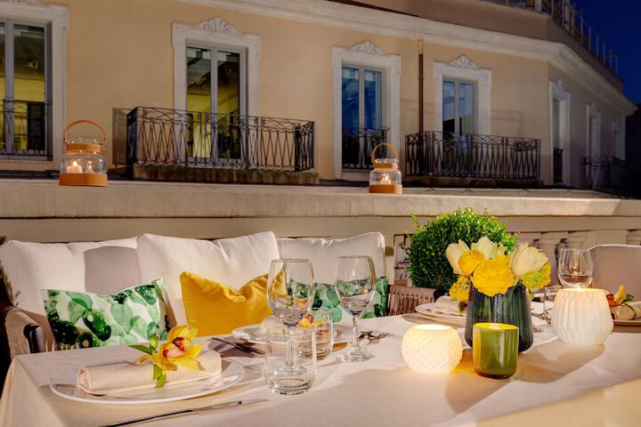 Dining 106 of 112