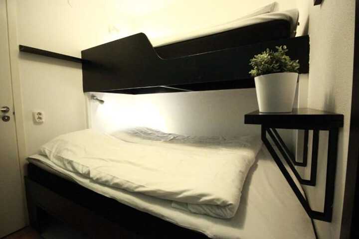 Room 18 of 49