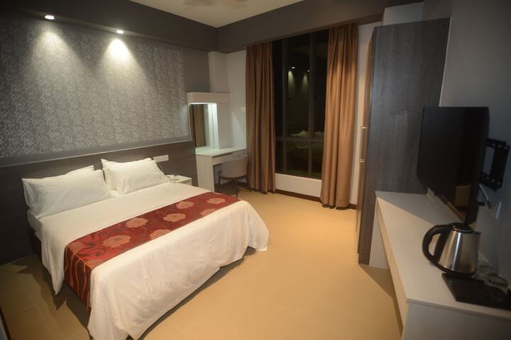 Room 14 of 23