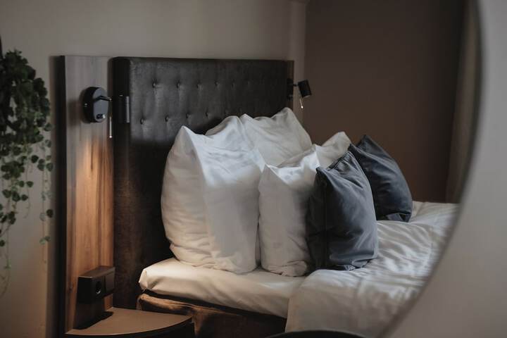 Room 40 of 96
