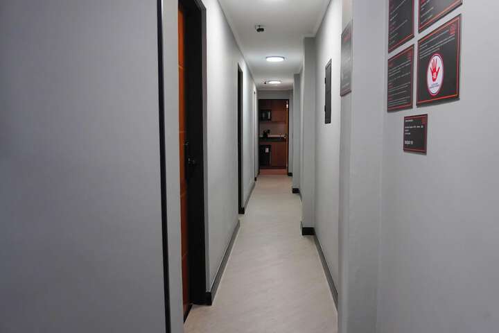 Ballroom/Hall 48 of 57