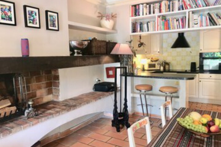 Room 14 of 49