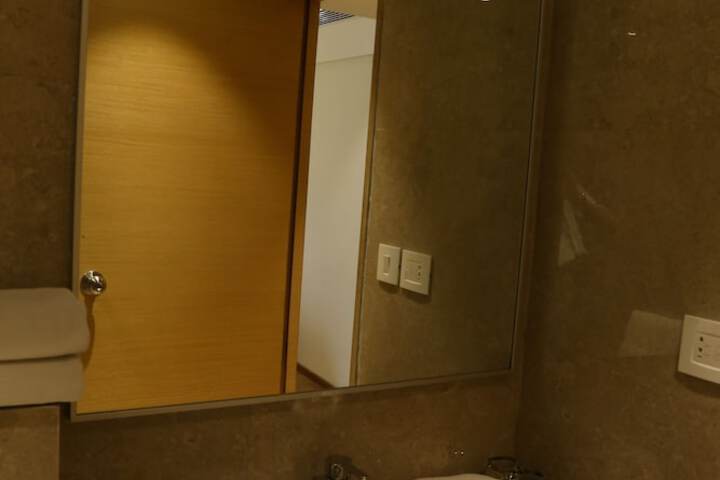 Room 45 of 52