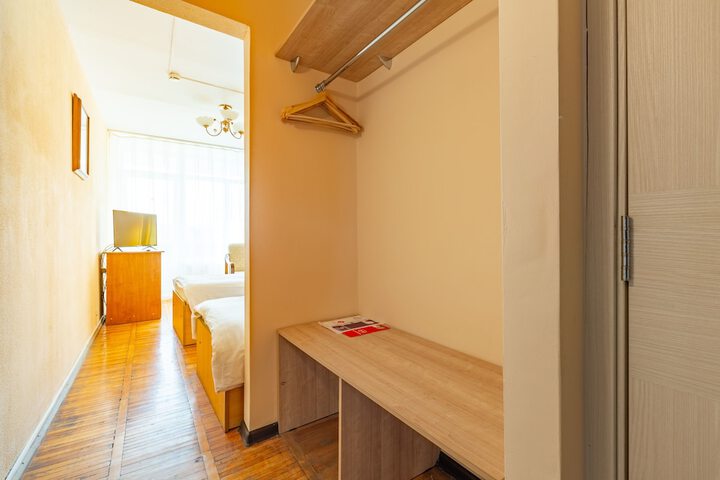 Room 19 of 55