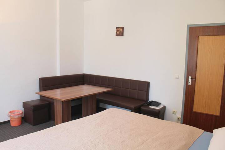 Room 20 of 59
