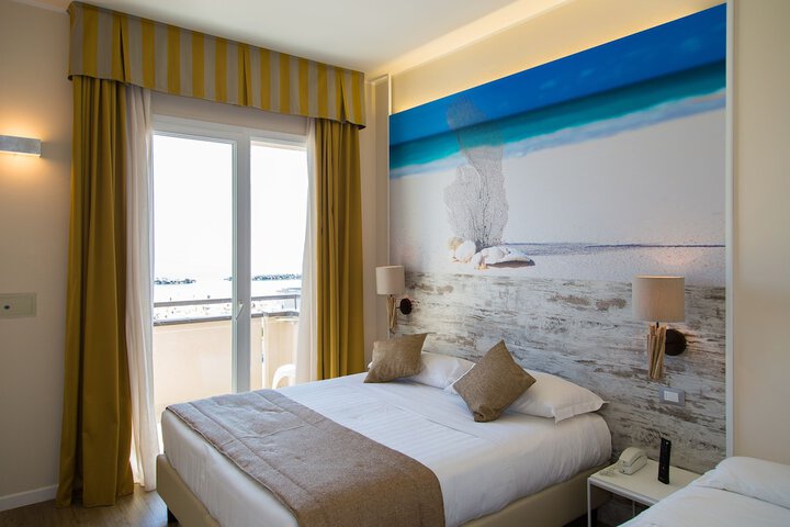 Room 3 of 57