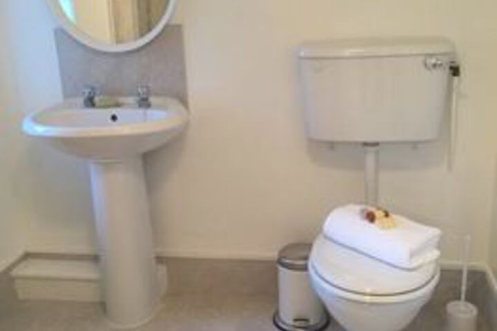 Room 2 of 26