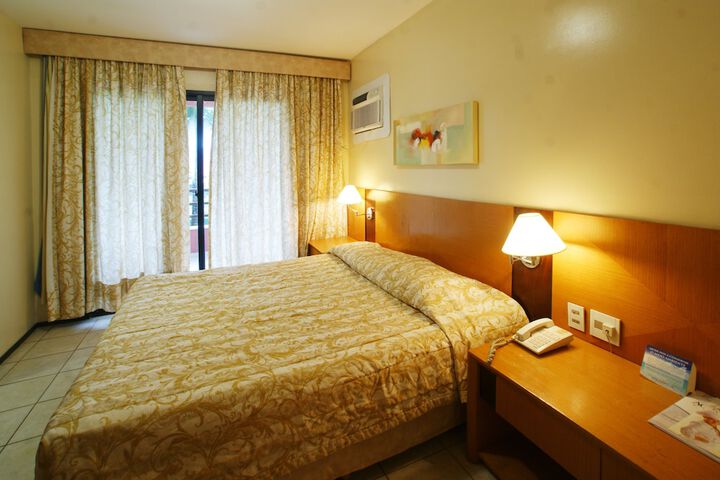 Room 6 of 46