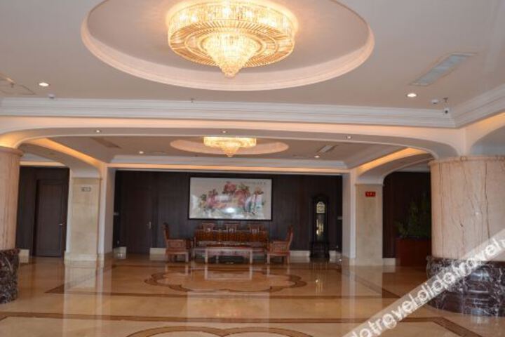 Hotel Interior 22 of 28