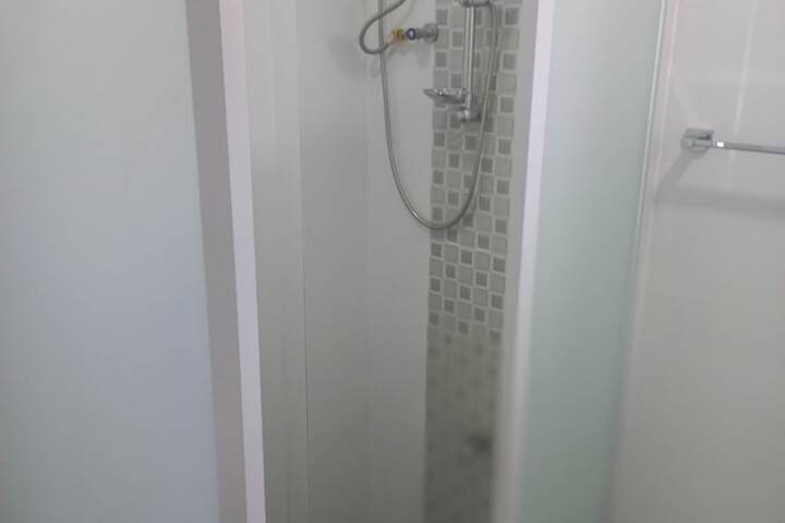 Room 16 of 24