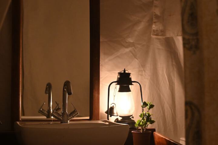 Room 8 of 21