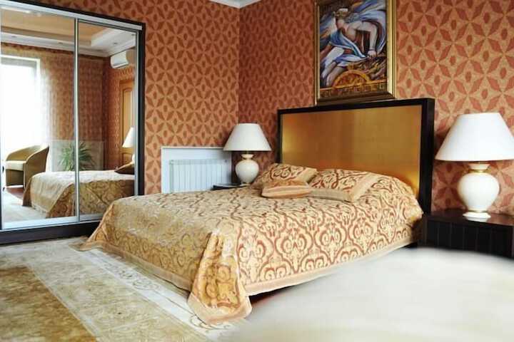 Room 15 of 55