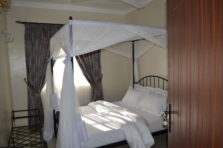 Room 8 of 53