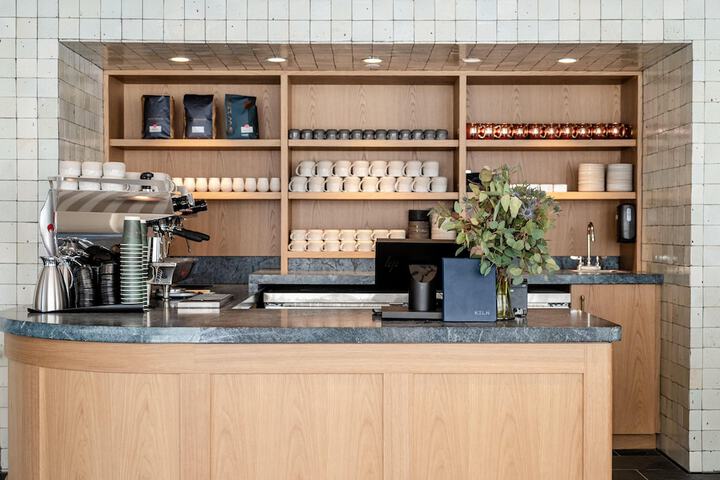 Coffee shop
