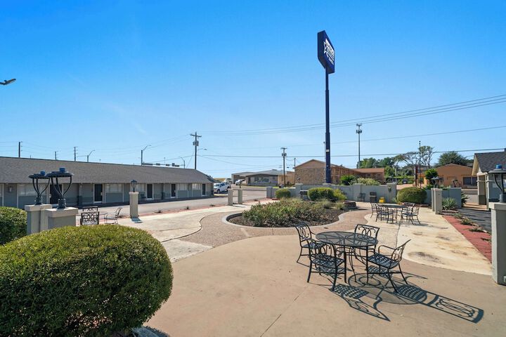 BBQ/picnic area