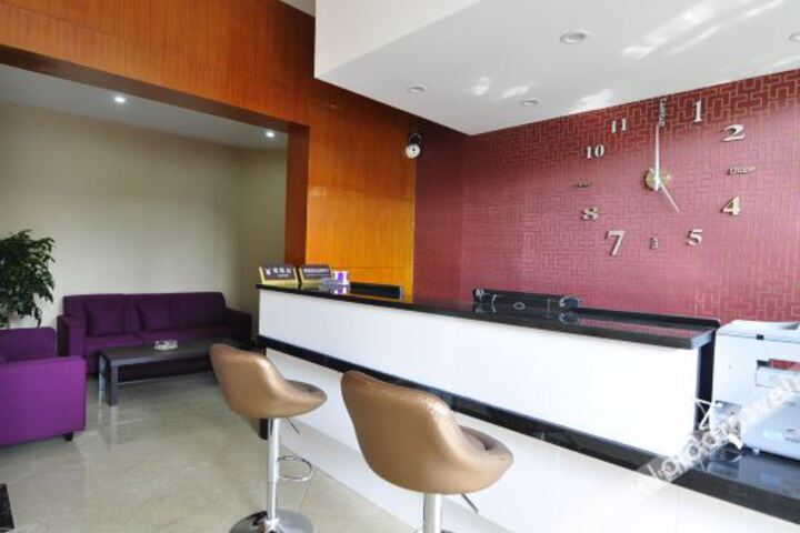 Hotel Interior 10 of 14