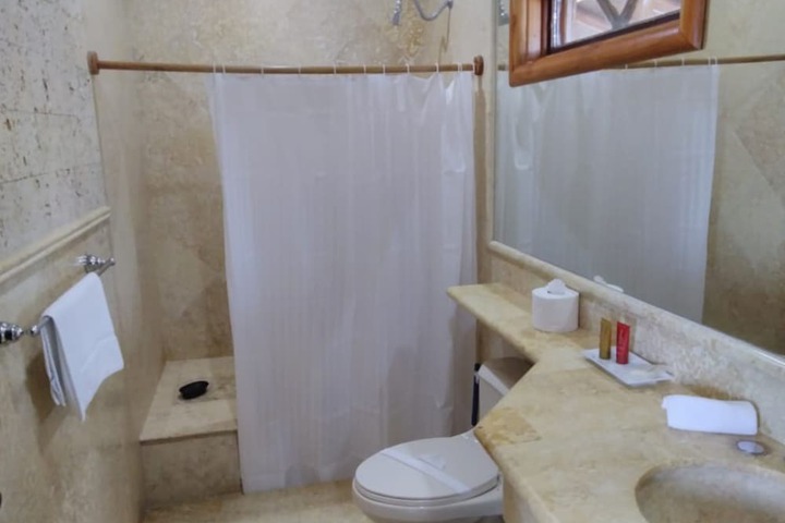 Clean Restrooms