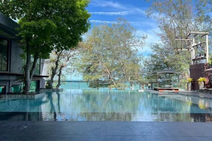Pool 37 of 58