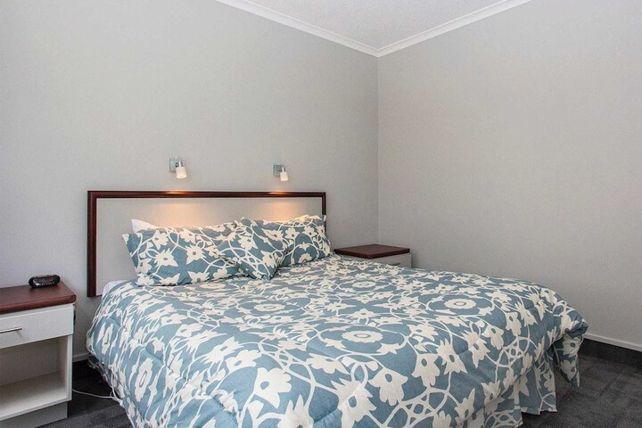 Room 10 of 49