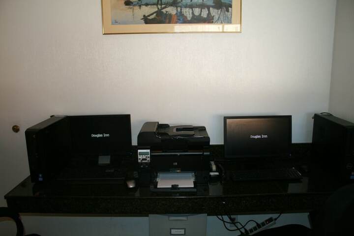 Business Center 64 of 71