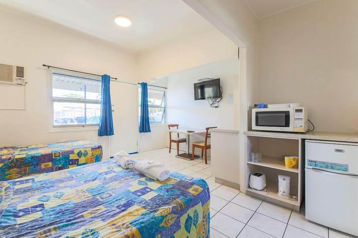 Room 9 of 26