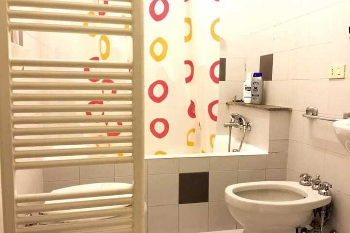 Room 19 of 27