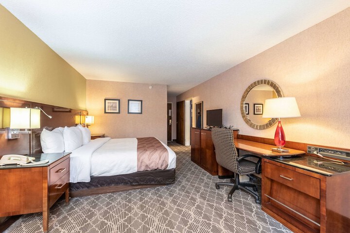 Room 14 of 52