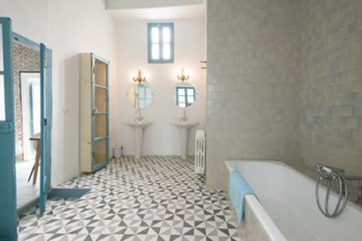 Room 4 of 29