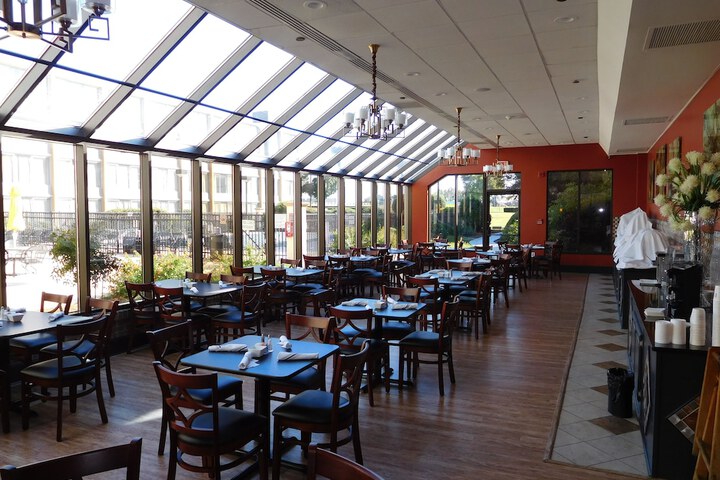 Breakfast area