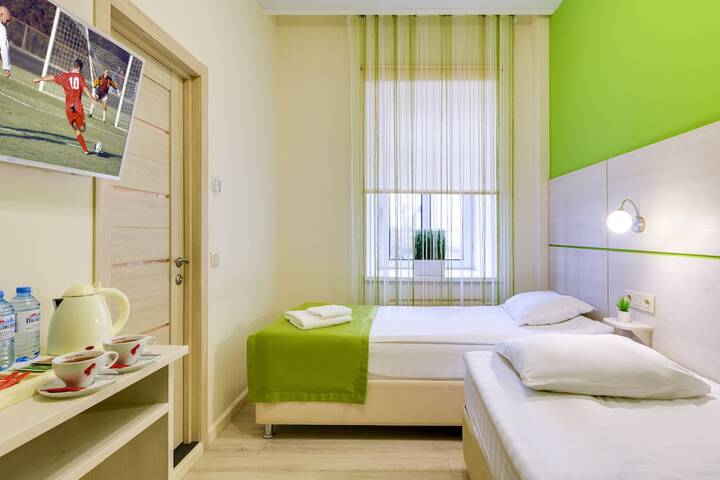 Room 13 of 95