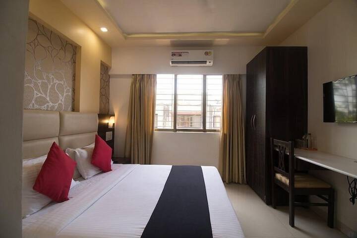 Room 18 of 30