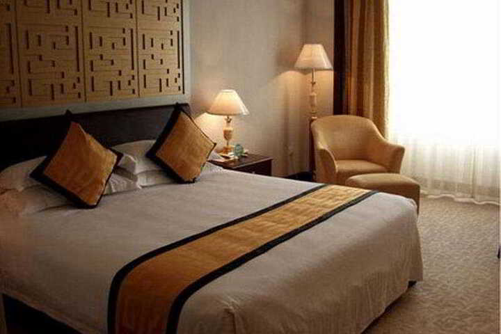 Room 9 of 9