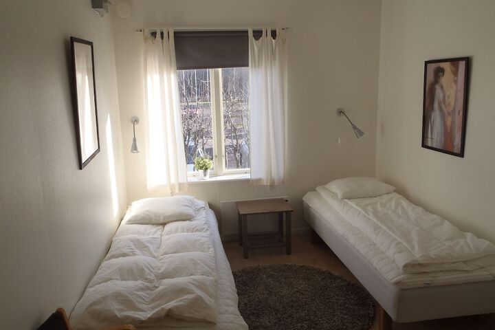 Room 5 of 38