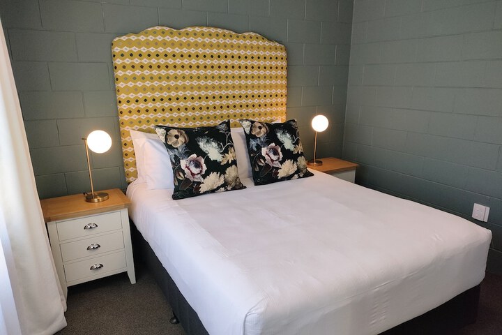 Room 20 of 53