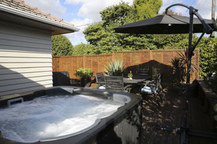 Hot Tub 164 of 222