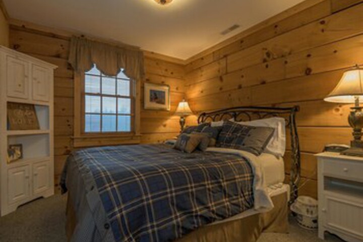 Room 16 of 22