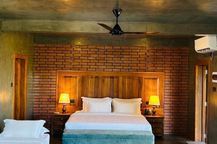 Room 20 of 76