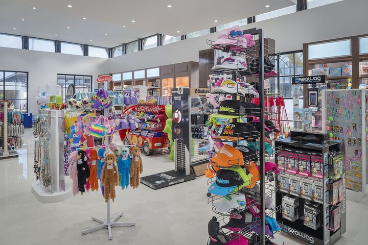 Gift Shop 74 of 147