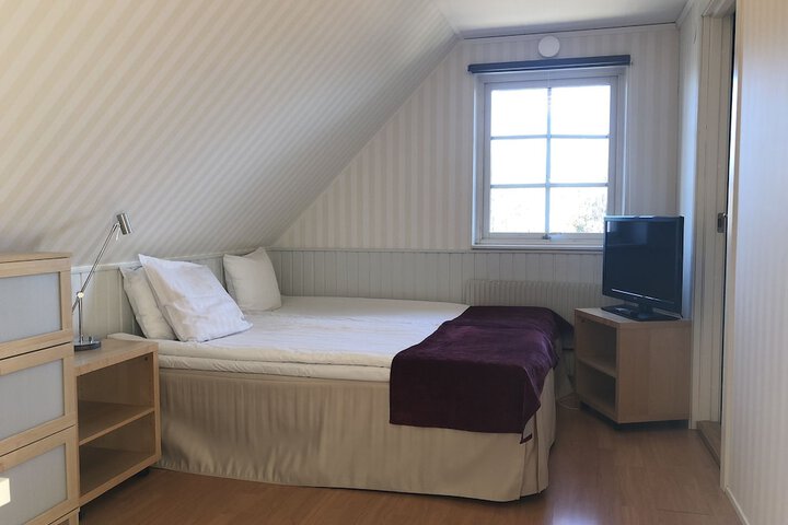 Room 15 of 74