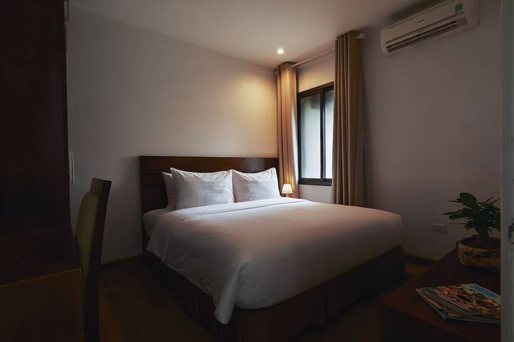 Room 6 of 55
