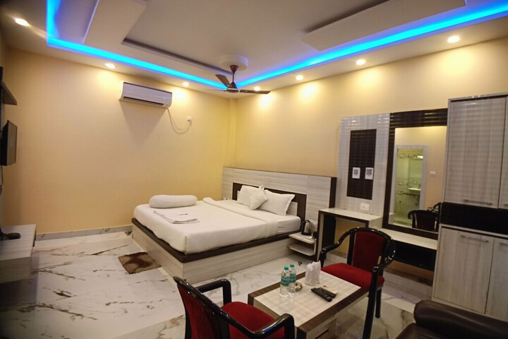 Room 18 of 56