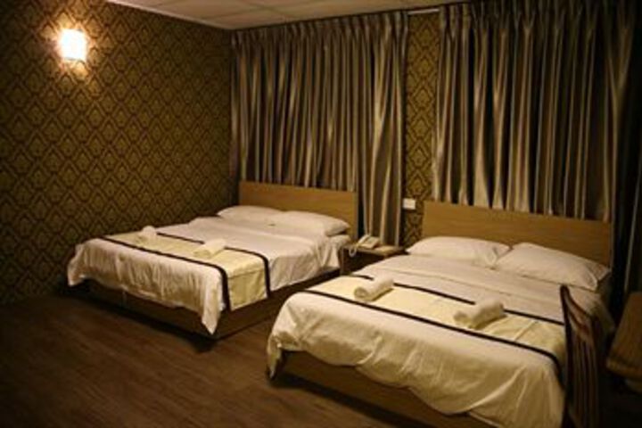 Room 15 of 26
