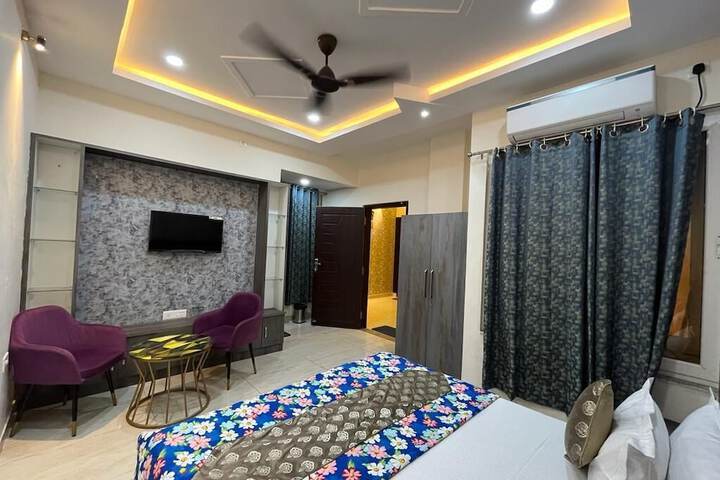 Room 16 of 29