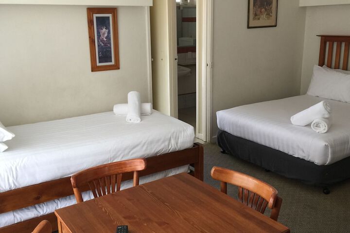 Room 22 of 41