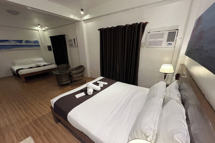 Room 26 of 89