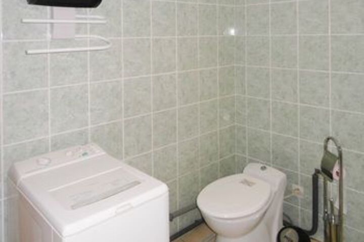 Room 4 of 26
